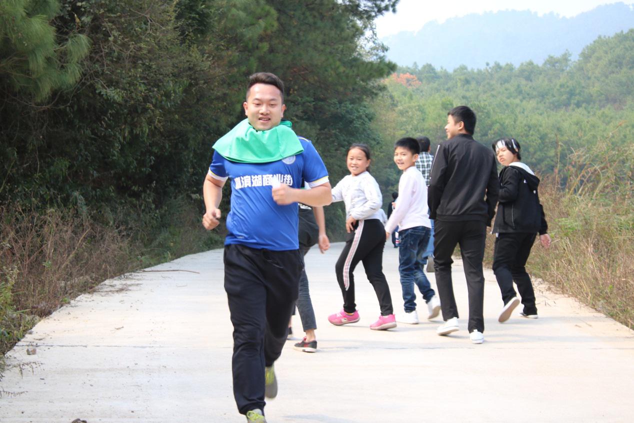 嘉禾福順機械實業(yè)有限公司,五金工具,建筑材料,工業(yè)風(fēng)扇配件